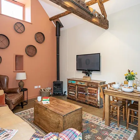 Holiday home 2 Bed In Kirkbymoorside Oc-G0173 *