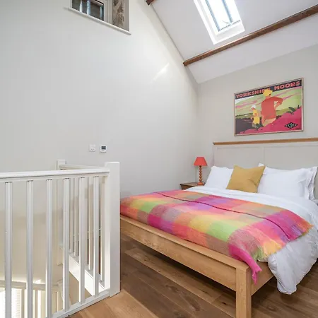 2 Bed In Kirkbymoorside Oc-G0173 Holiday home *